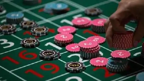 8qet nổ hũ slot chủ đề đa dạng
